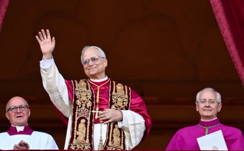 vestimenta del Papa León XIV