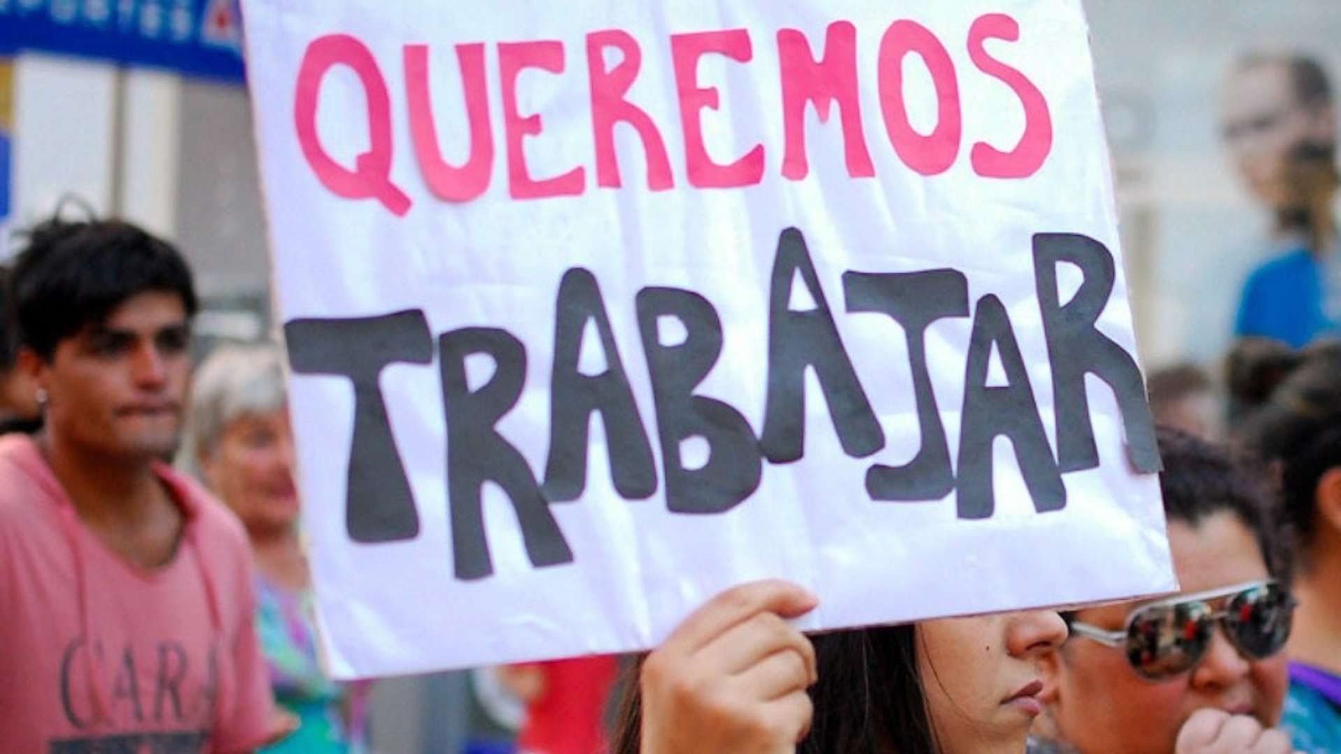 Jóvenes lamentan la situación de desempleo en Honduras