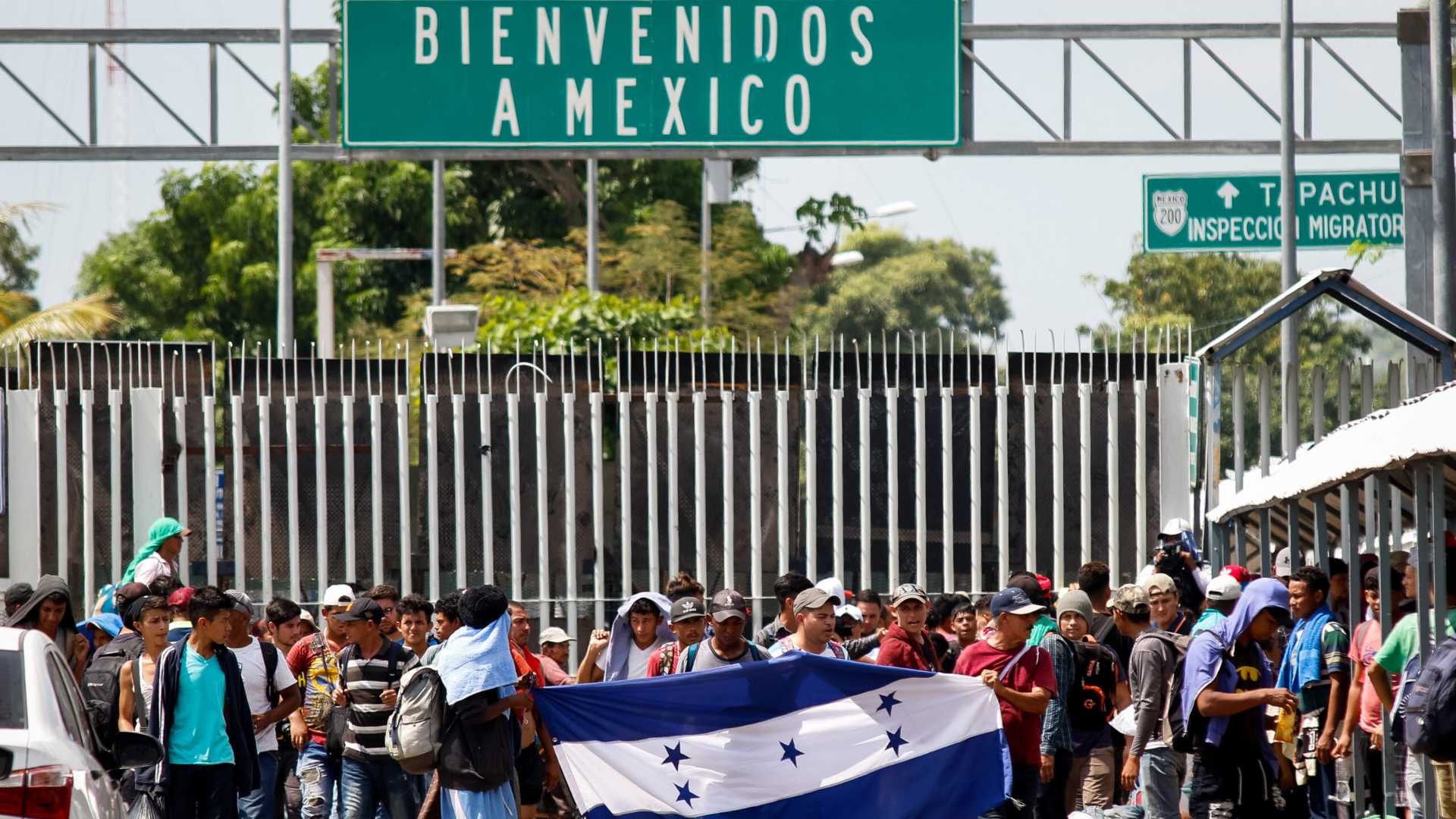 Migrantes hondureños atrapados en México enfrentan incertidumbre por políticas migratorias de Estados Unidos