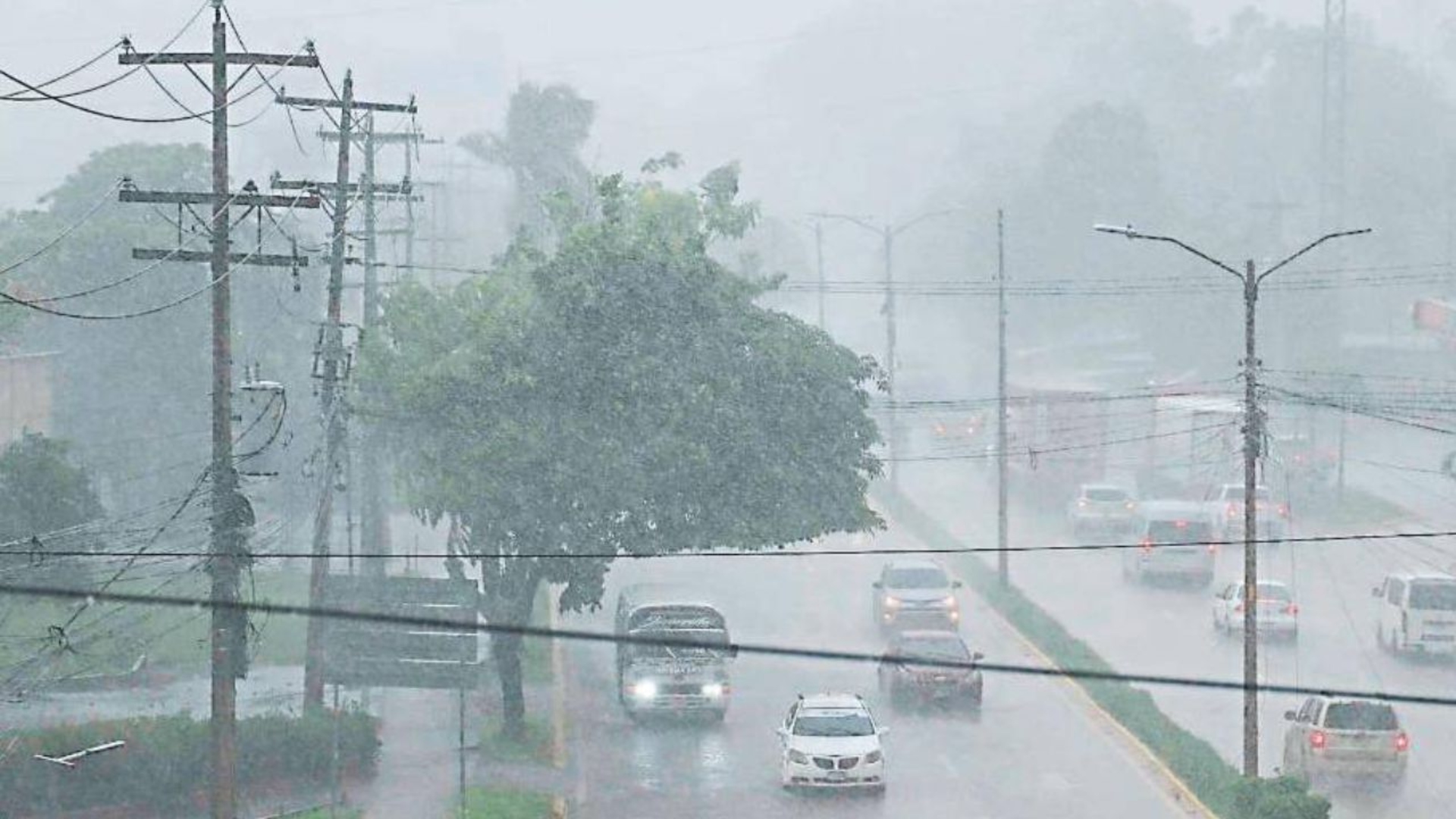 Estas zonas de Honduras enfrentarán las lluvias eléctricas más intensas este viernes