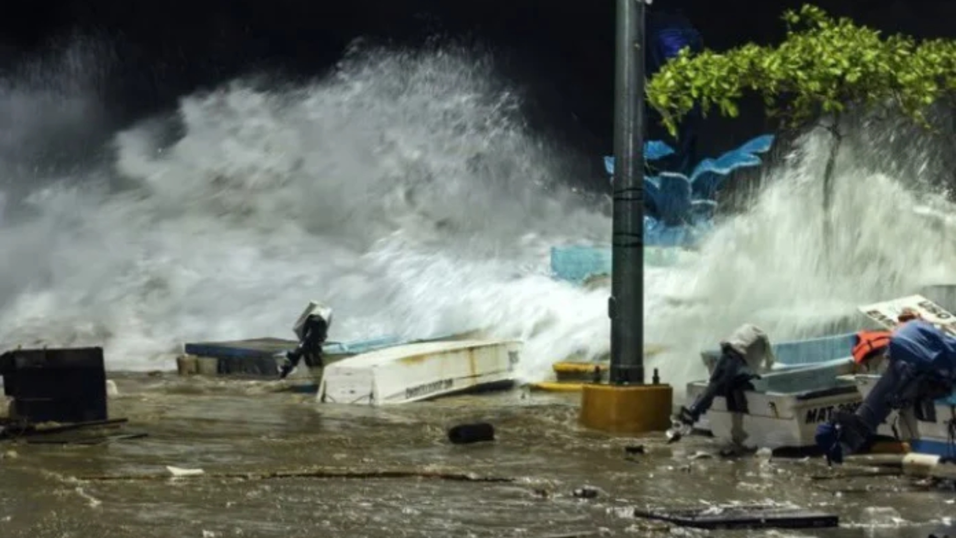 Huracán “Erick” deja afectaciones en México; autoridades activan protocolos de emergencia
