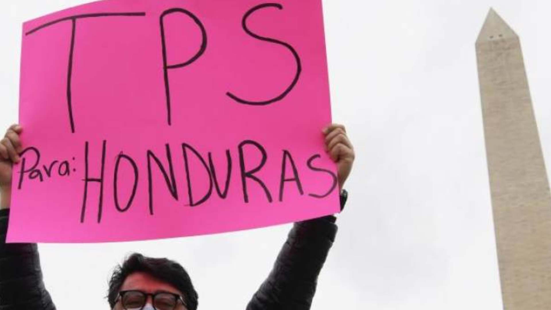 TPS para hondureños: entregan firmas y gestionan respaldo en el Congreso de EE.UU.