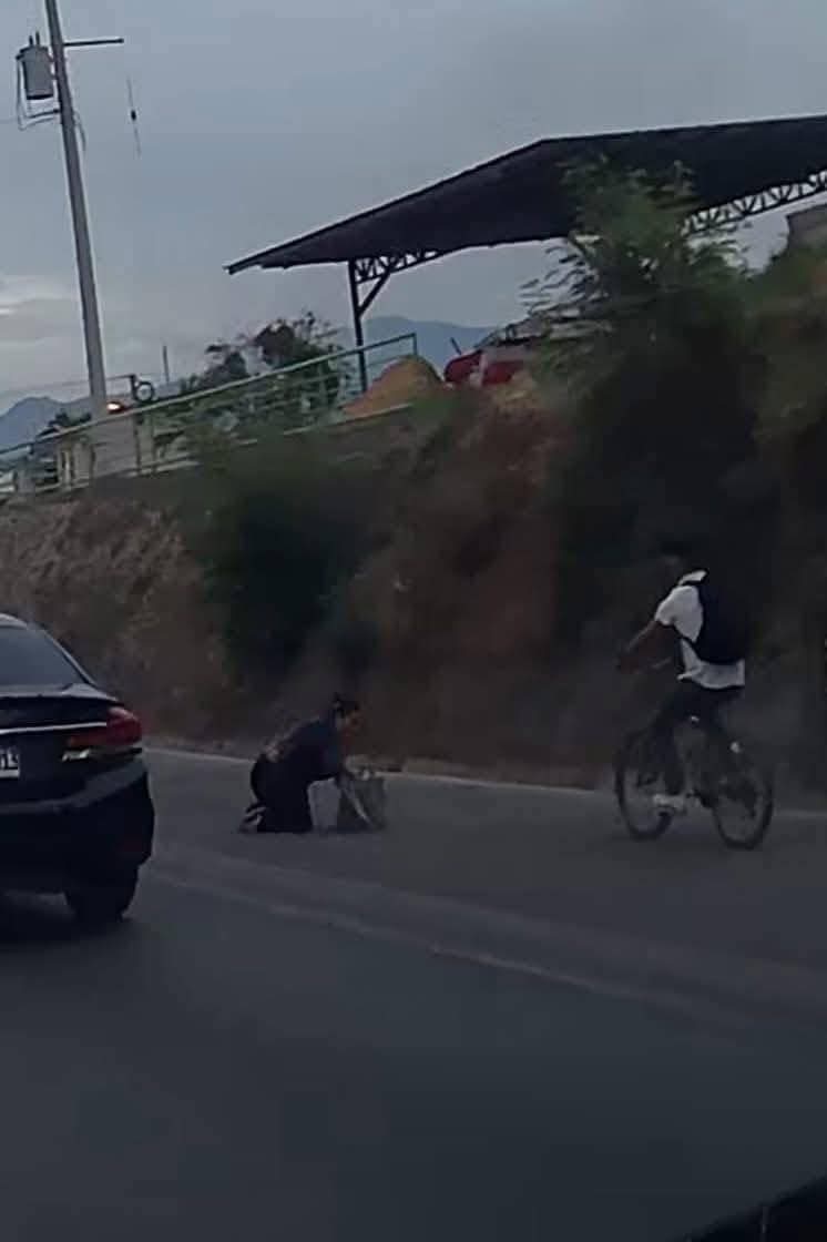 Pasajera cae de bus en movimiento en Choloma y el conductor huye sin detenerse