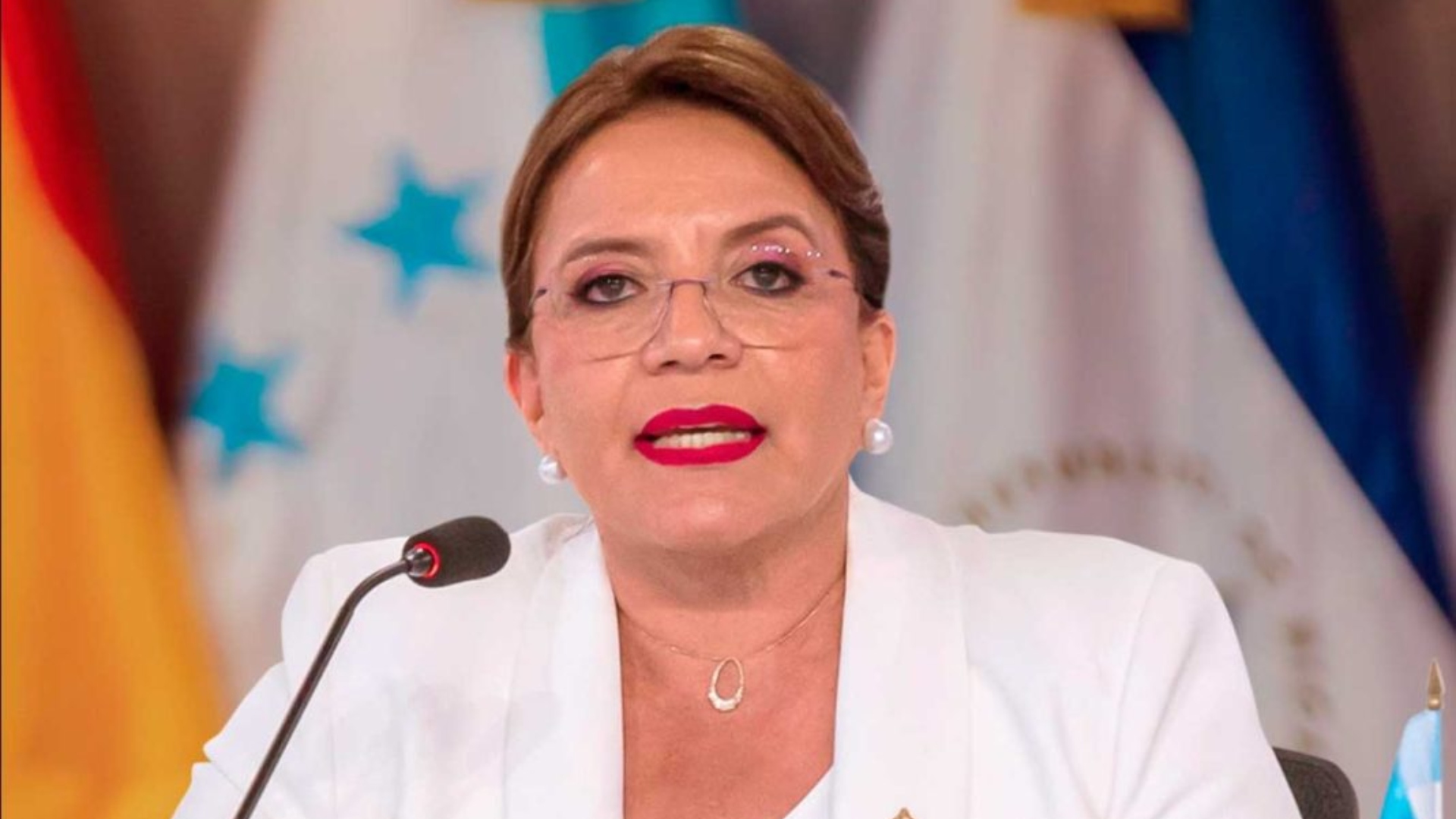 Presidenta Xiomara Castro exige investigación urgente por escándalo de cheques en Sedesol
