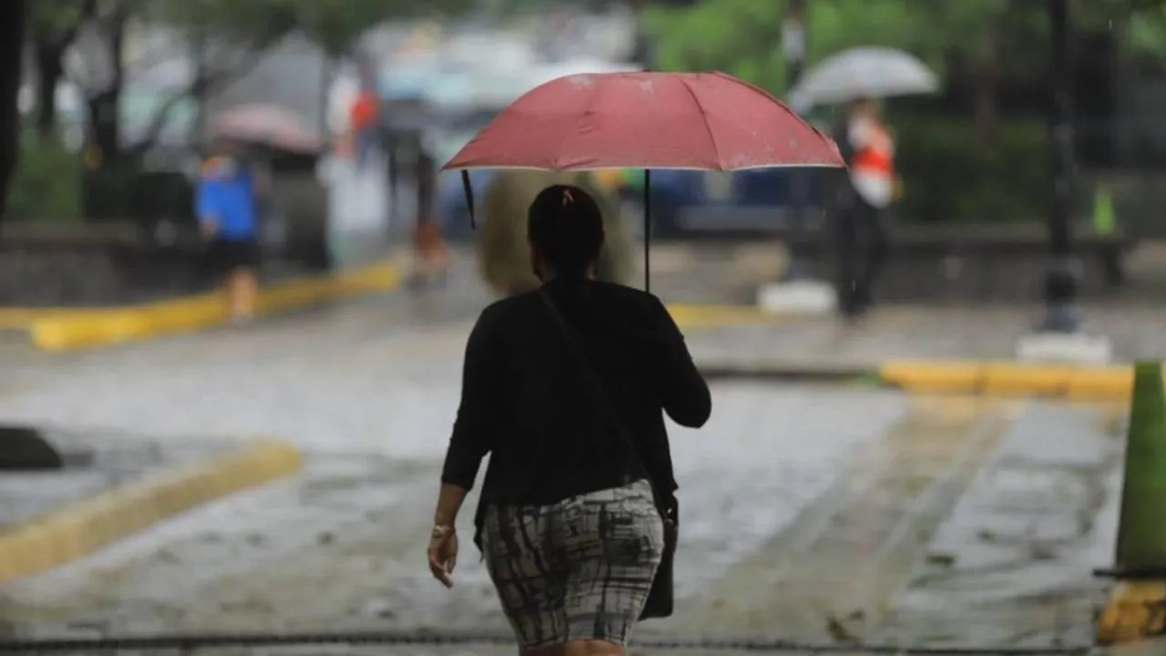 Copeco anuncia descenso de temperaturas y lluvias en varias regiones del país este fin de semana