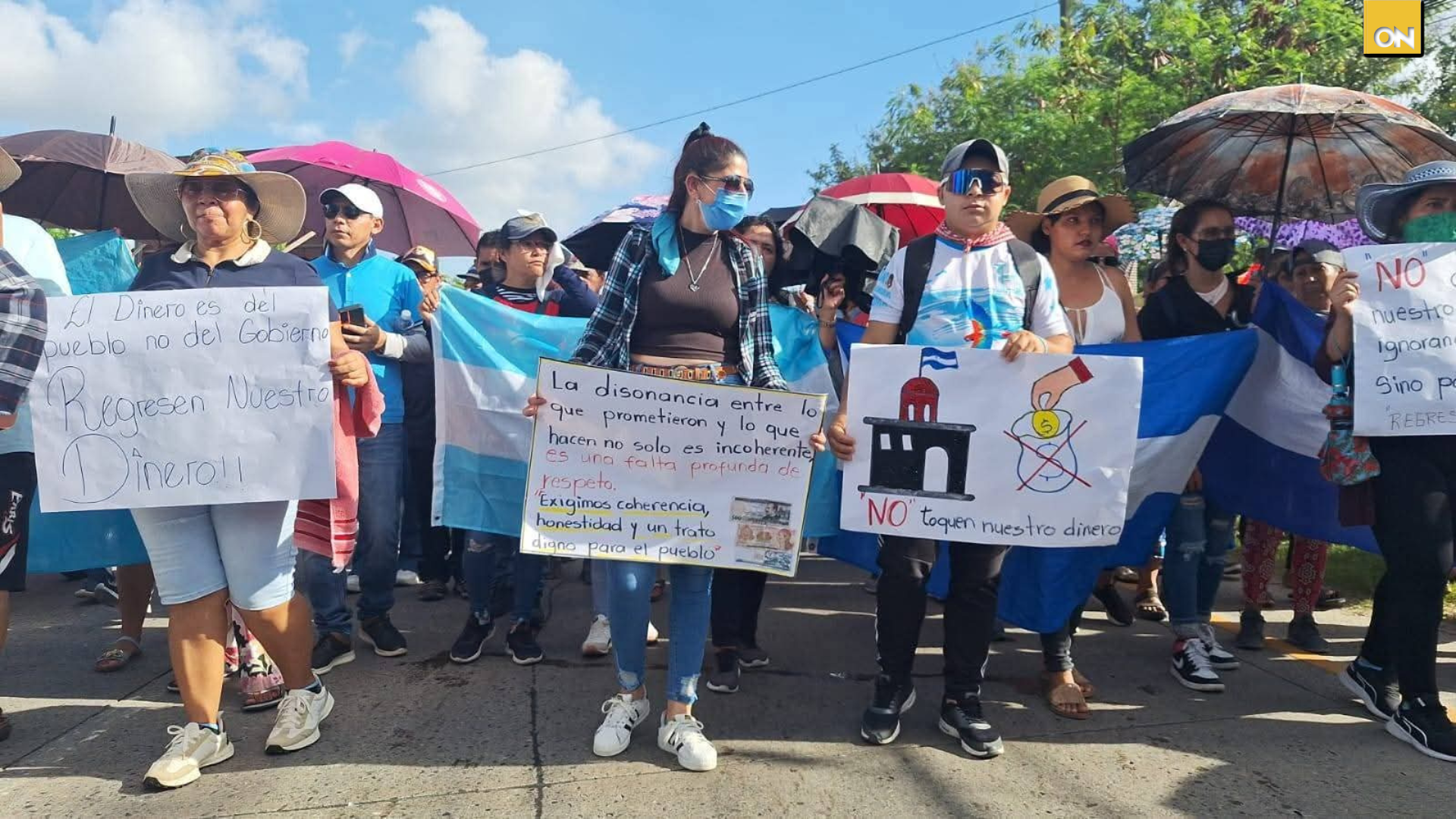 Accionistas Koriun vuelven a protestar