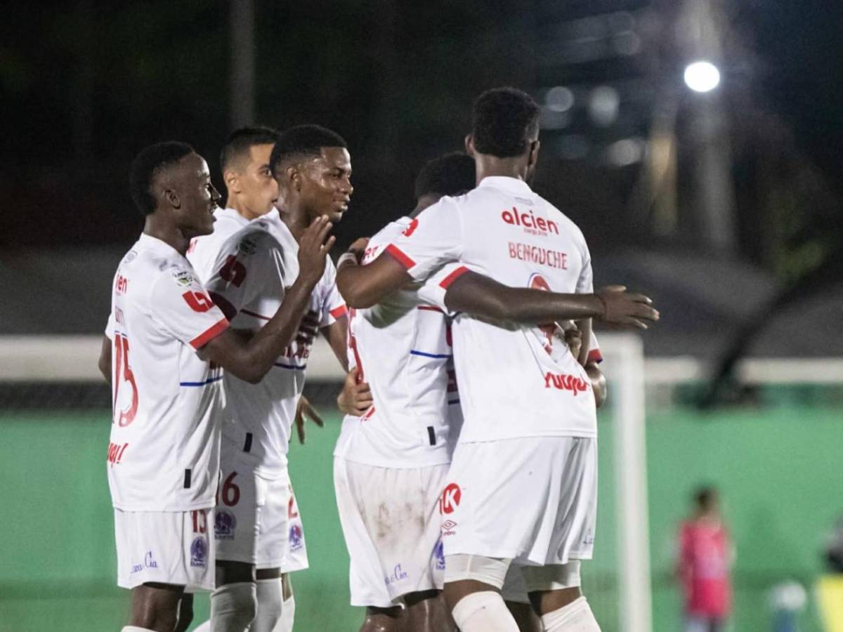 Olimpia humilló al CD Choloma en el regreso de los maquileros a la Liga Nacional