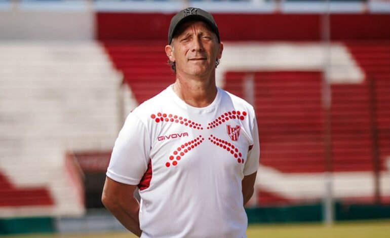 PEDRO TROGLIO será el nuevo entrenador de Banfield – Santa Fe Deportivo