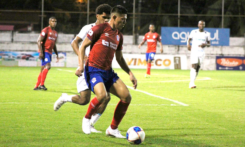 Olimpia arrolla al Platense y es nuevo líder del Clausura – Diario Deportivo Más