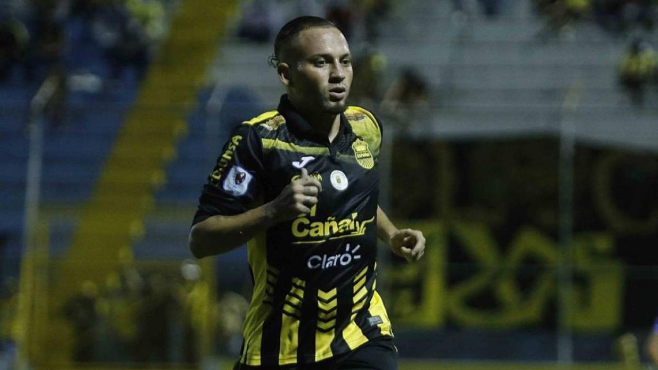 Ilce Barahona se olvida de Real España y ficha por impensado club del Ascenso