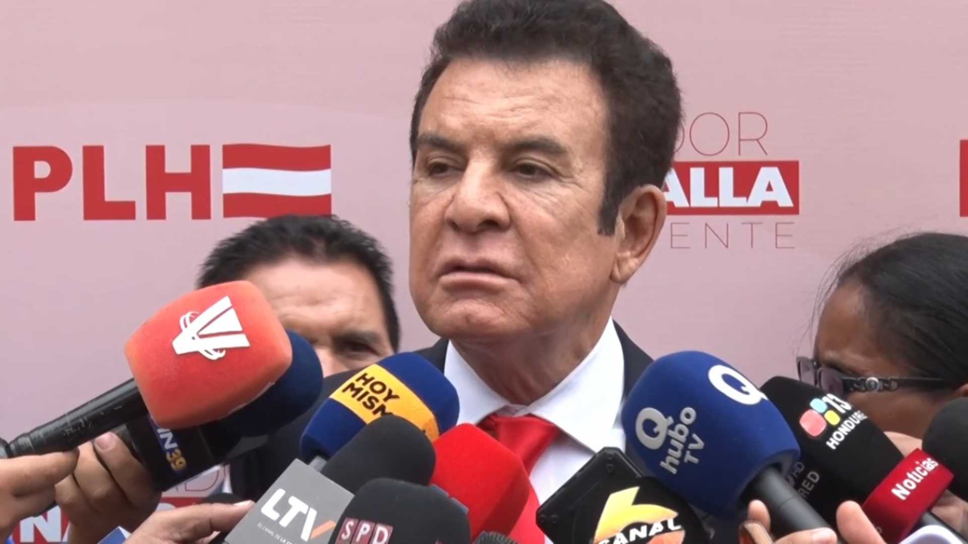 Salvador Nasralla exige debidas investigaciones en irregularidades
