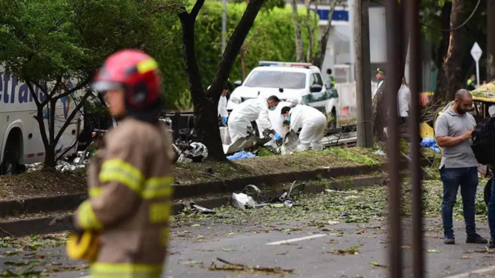Qué se sabe hasta ahora de los ataques en Cali y el derribo de helicóptero en Antioquia, Colombia