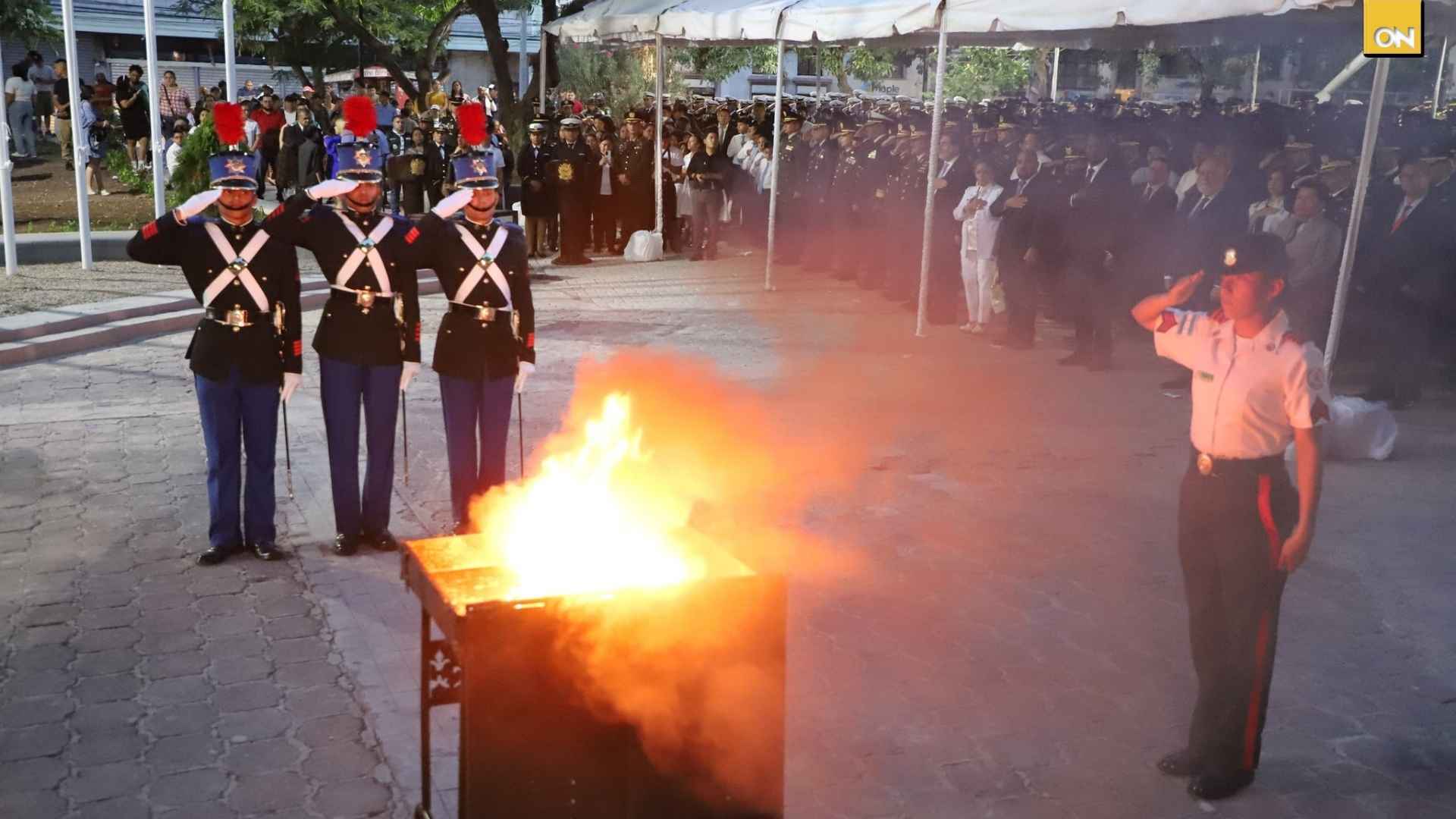 Incineración de la bandera
