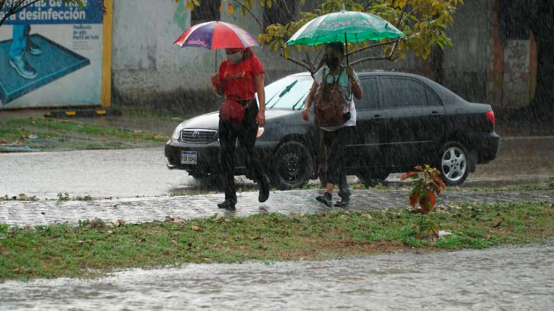 Onda tropical generará lluvias en gran parte de Honduras este miércoles 27 de agosto