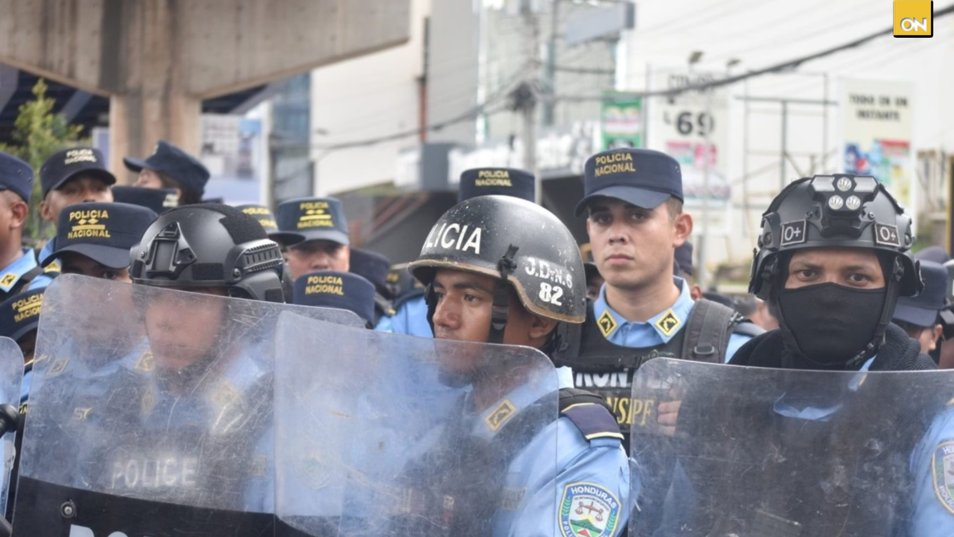 Policía seguridad Marcha Oración