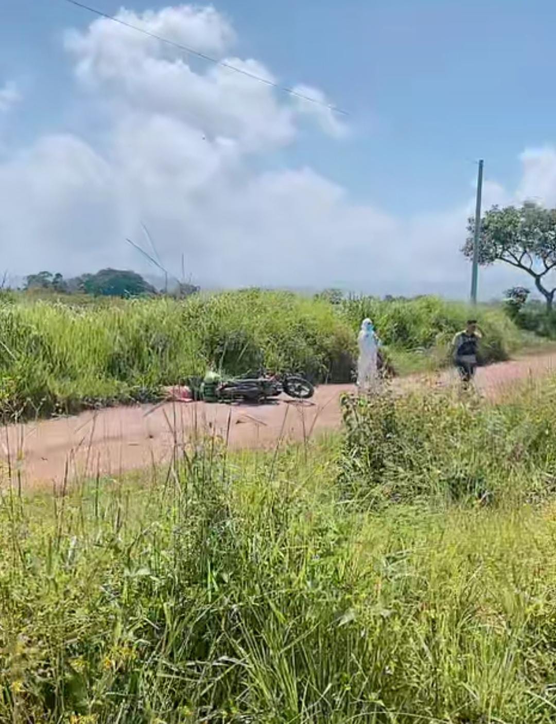Pareja habría muerto de forma violenta en Catacamas, Olancho, tras ser interceptada en su motocicleta