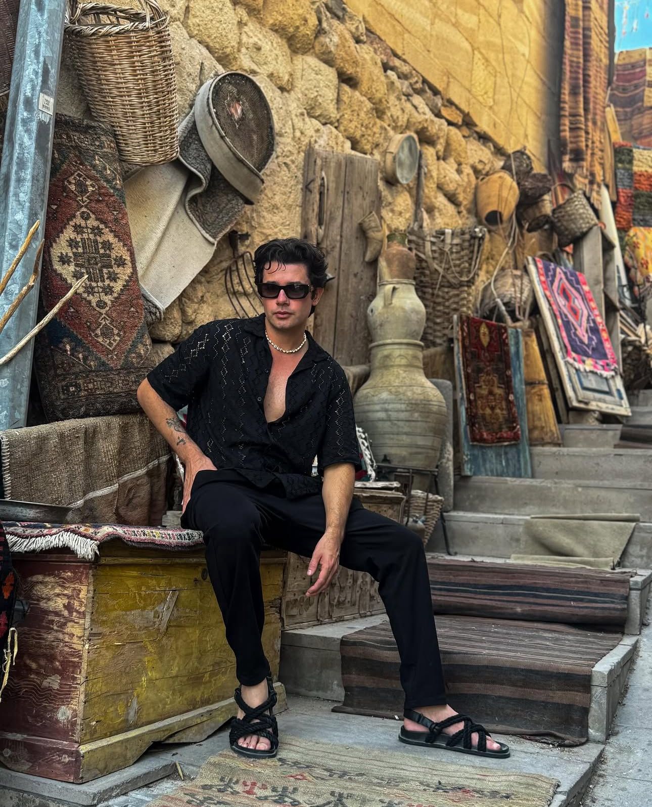Facundo Caballero, influencer hondureño, comparte su experiencia de viaje en Turquía junto a su hermana