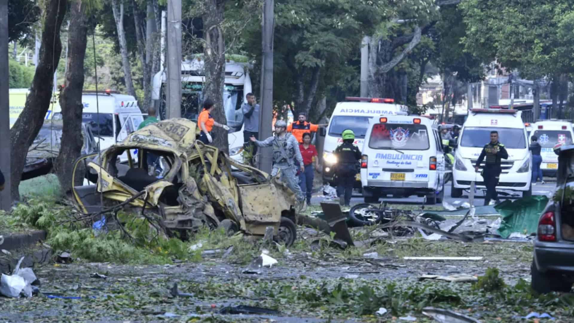 camión bomba Cali (1)