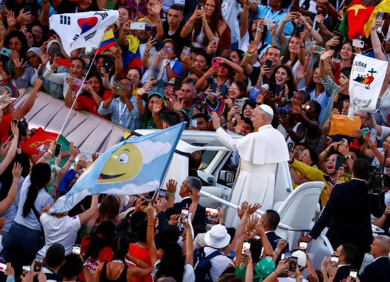 Papa León XIV conmueve a un millón de jóvenes en Roma: así fue la vigilia del Jubileo 2025