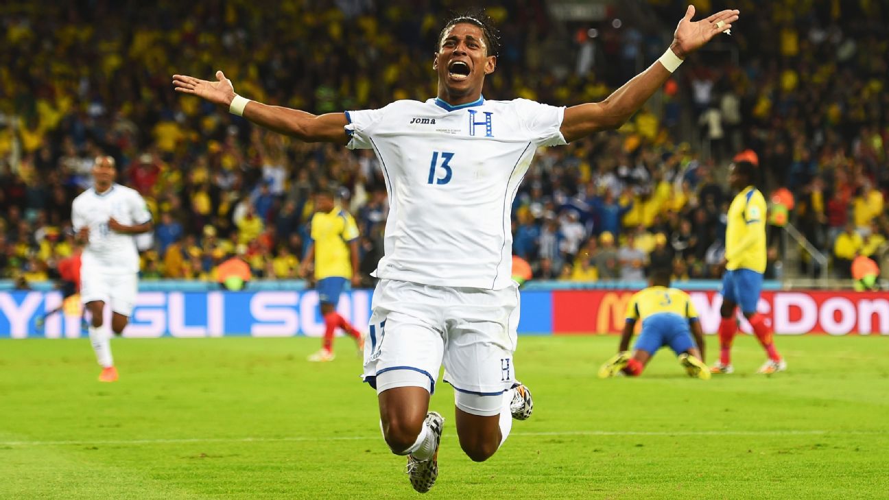 Carlo Costly recuerda cuando estuvo "a pasitos" de estampar su firma con un club grande de Costa Rica - ESPN