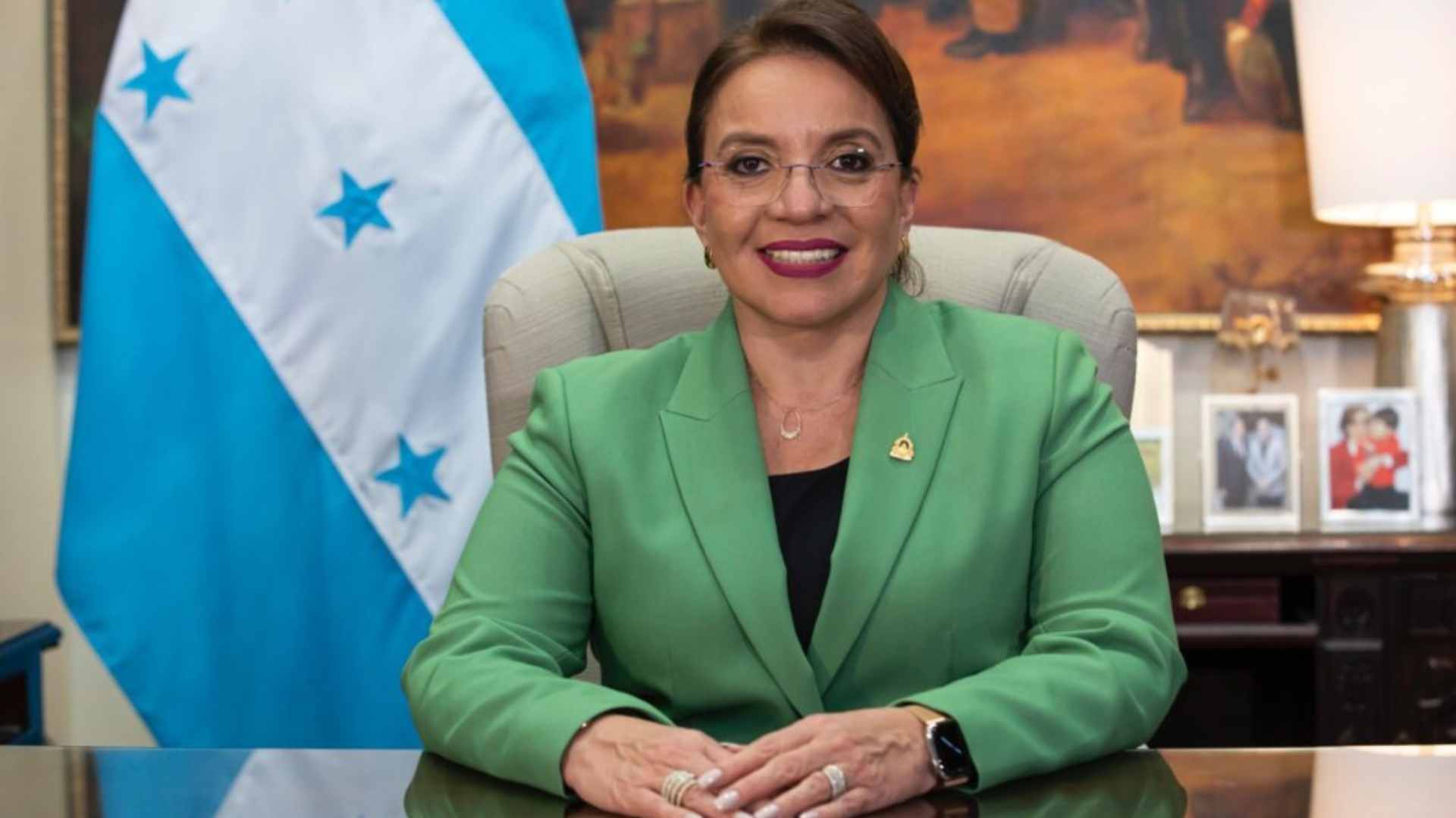 Castro deja mensaje por 15 de septiembre en Honduras