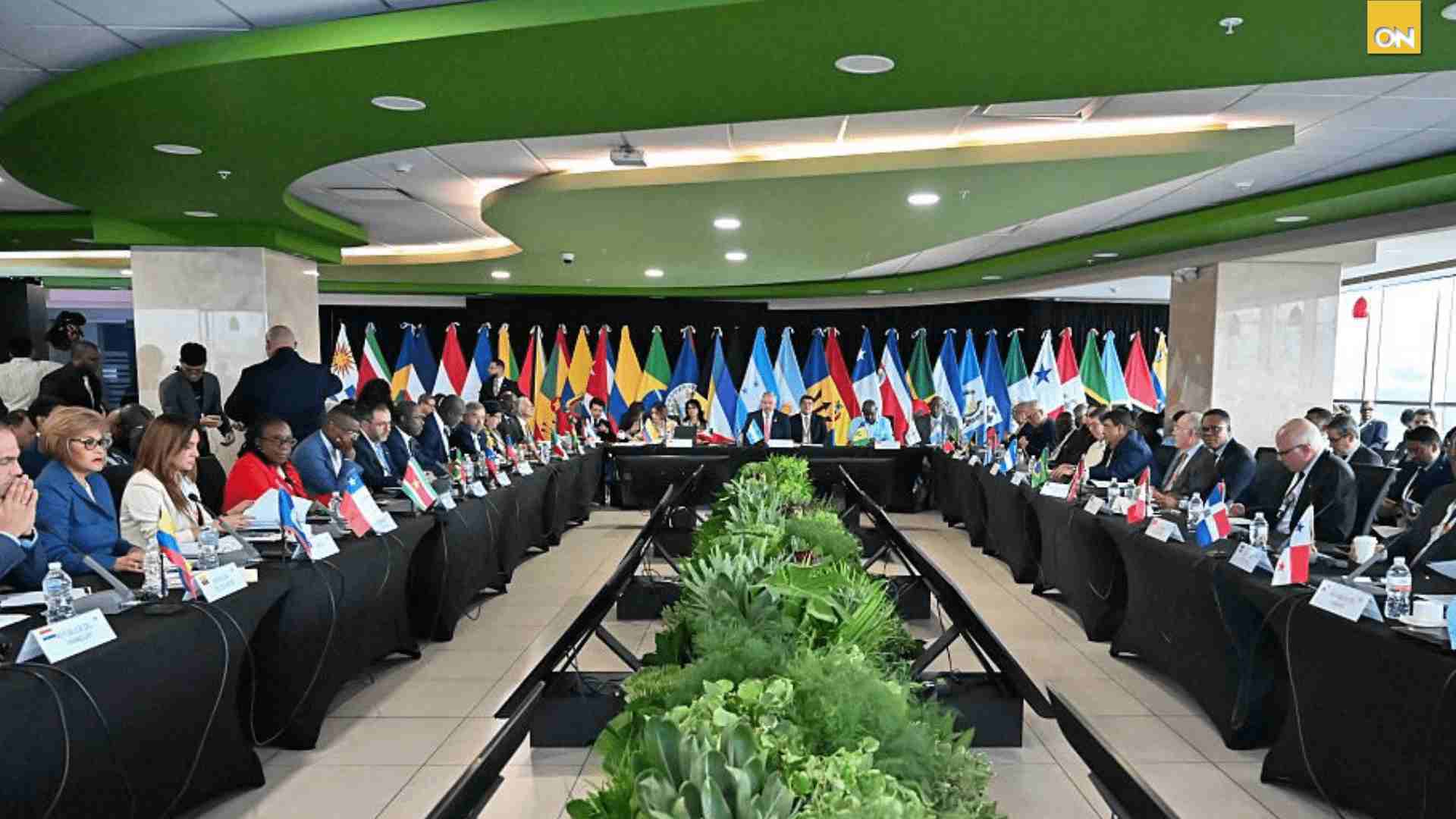 Celac convoca a Reunión