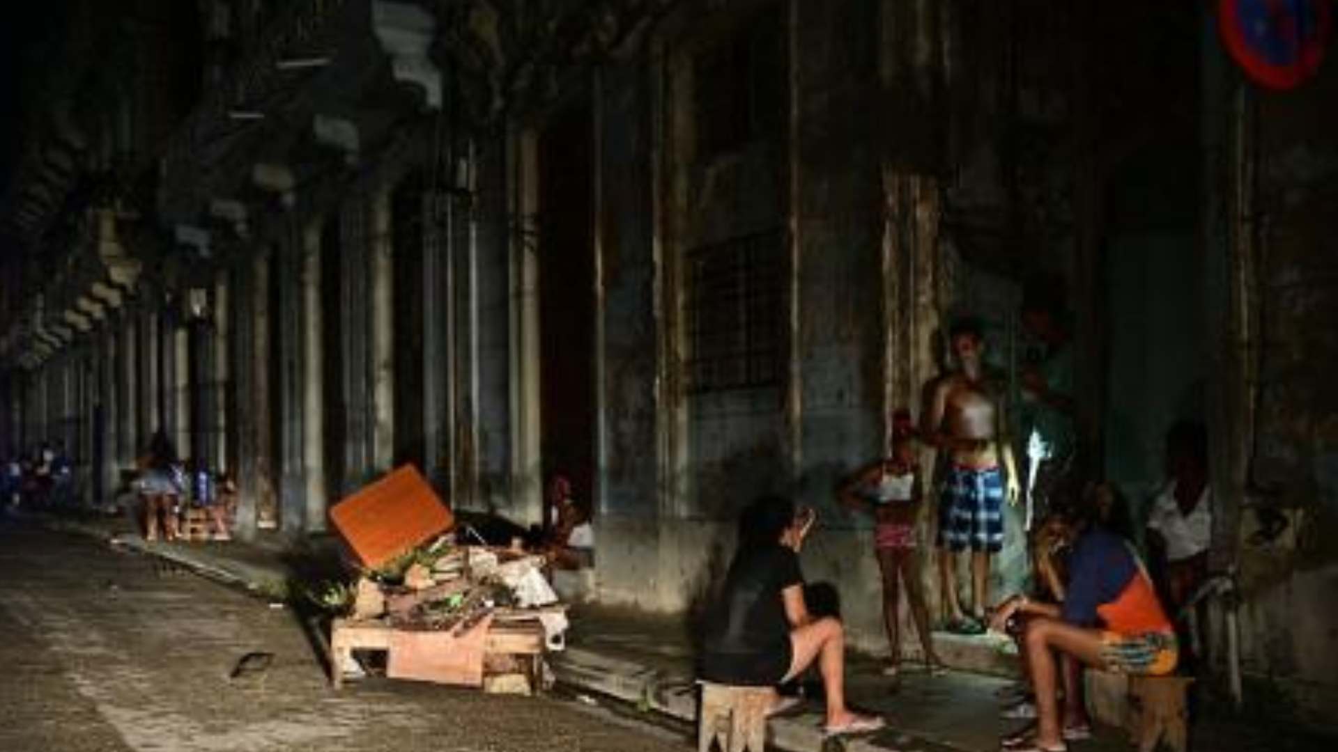 Quinto apagón en Cuba en menos de dos años deja sin luz a cerca de 9 millones de personas