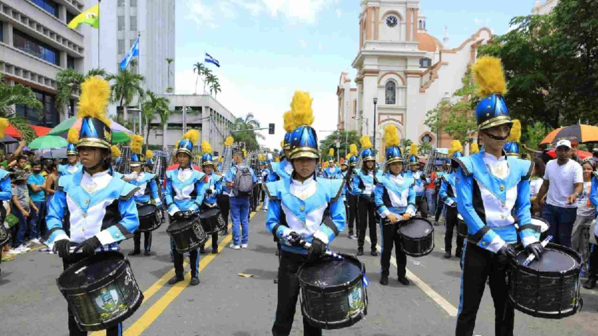 Educación desautoriza a la Municipalidad de SPS en organizaciónde desfiles escolares
