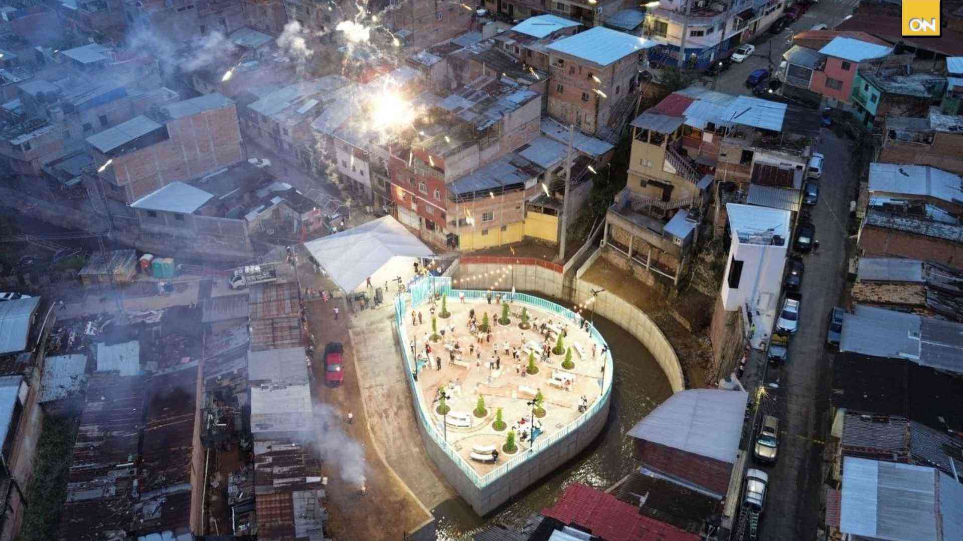 Jorge Aldana inaugura obra