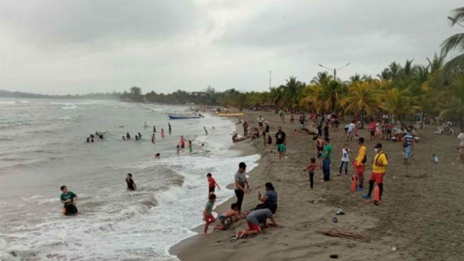 Honduras será impactada por dos ondas tropicales durante la Semana Morazánica