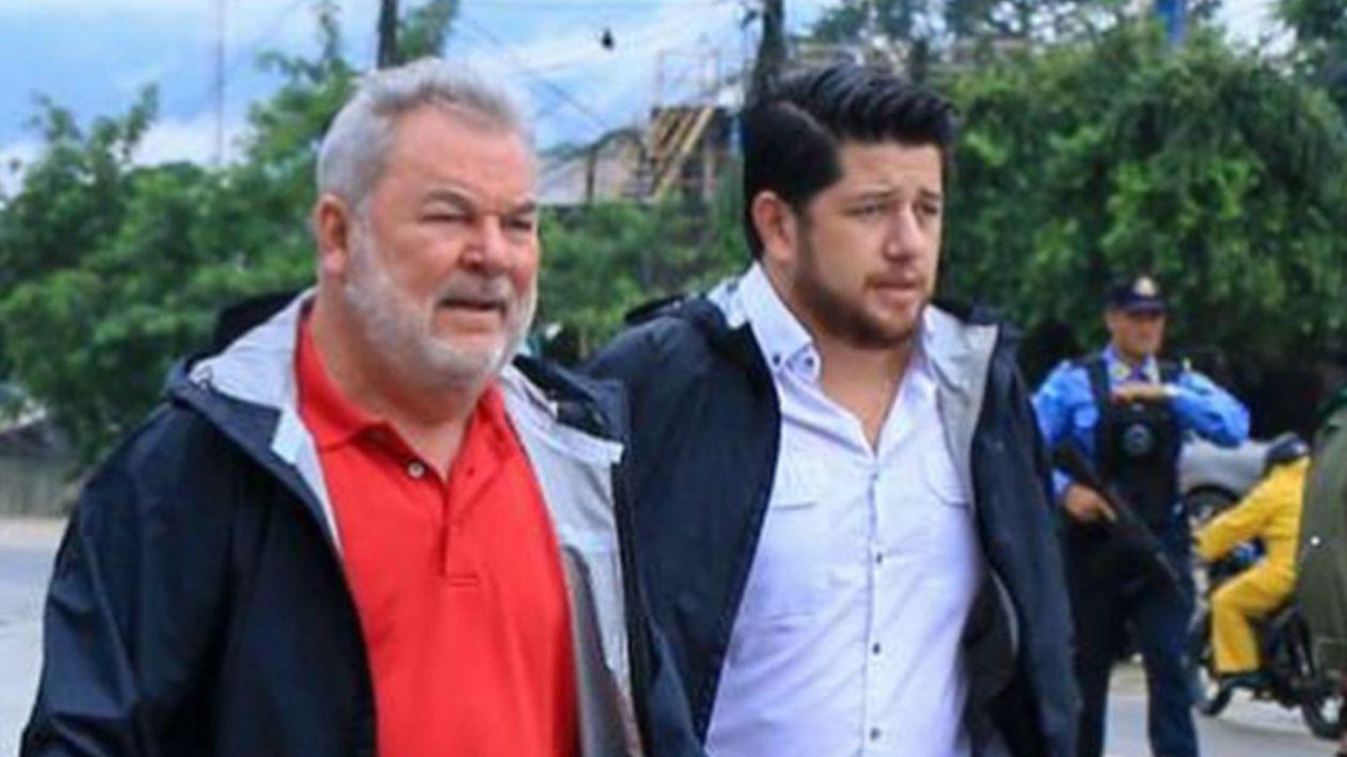 Roberto Contreras rompe el silencio tras orden de captura contra su yerno Steve Fajardo