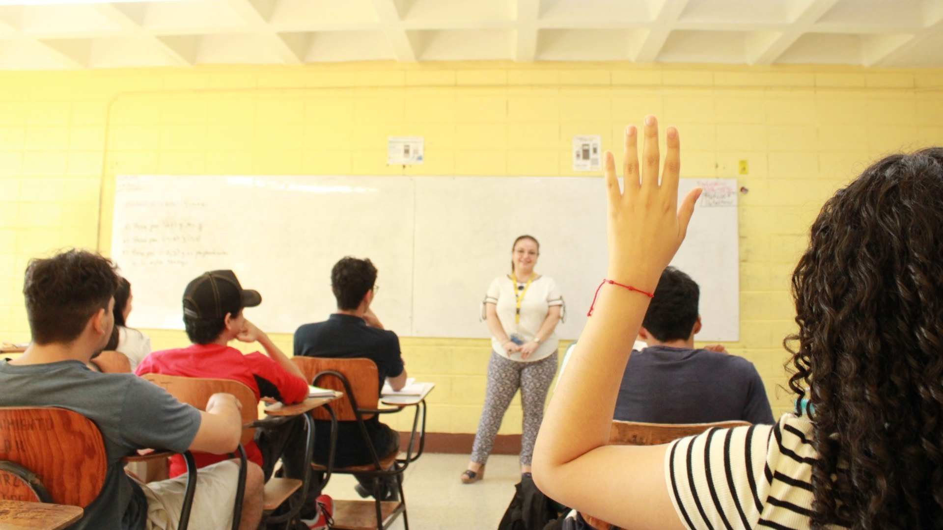 Rector anuncia becas de equidad en la UNAH: ¿De qué se trata?
