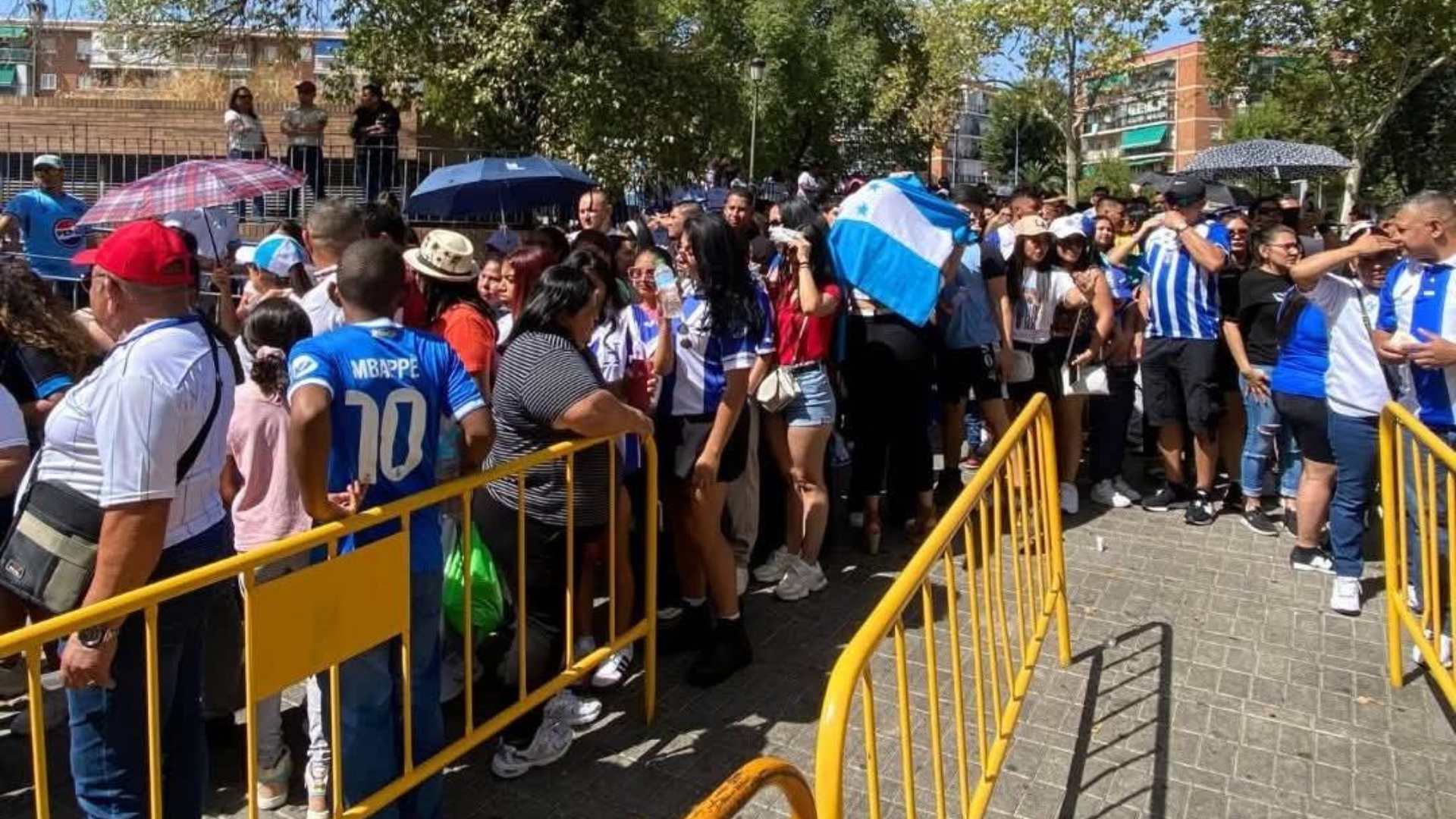 Hondureños en España celebran aniversario de independencia