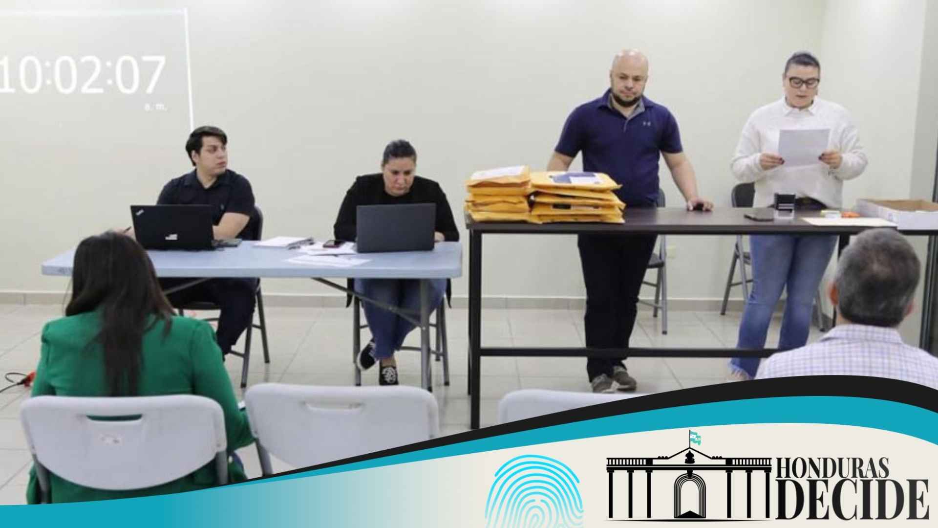 CNE recibe propuestas de vigilancia para garantizar seguridad en bodega electoral