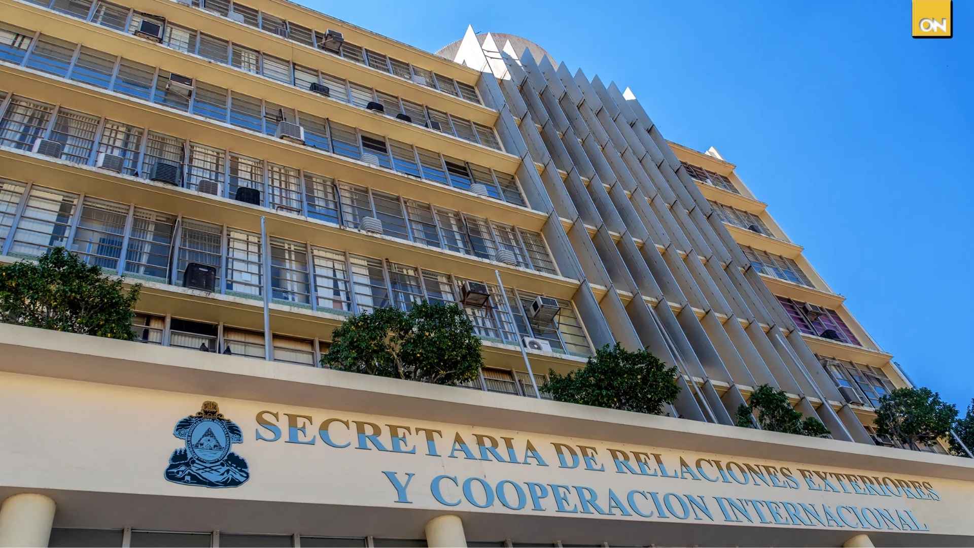 Cancillería sale al paso sobre versiones de suspensión de visa a la presidenta Xiomara Castro