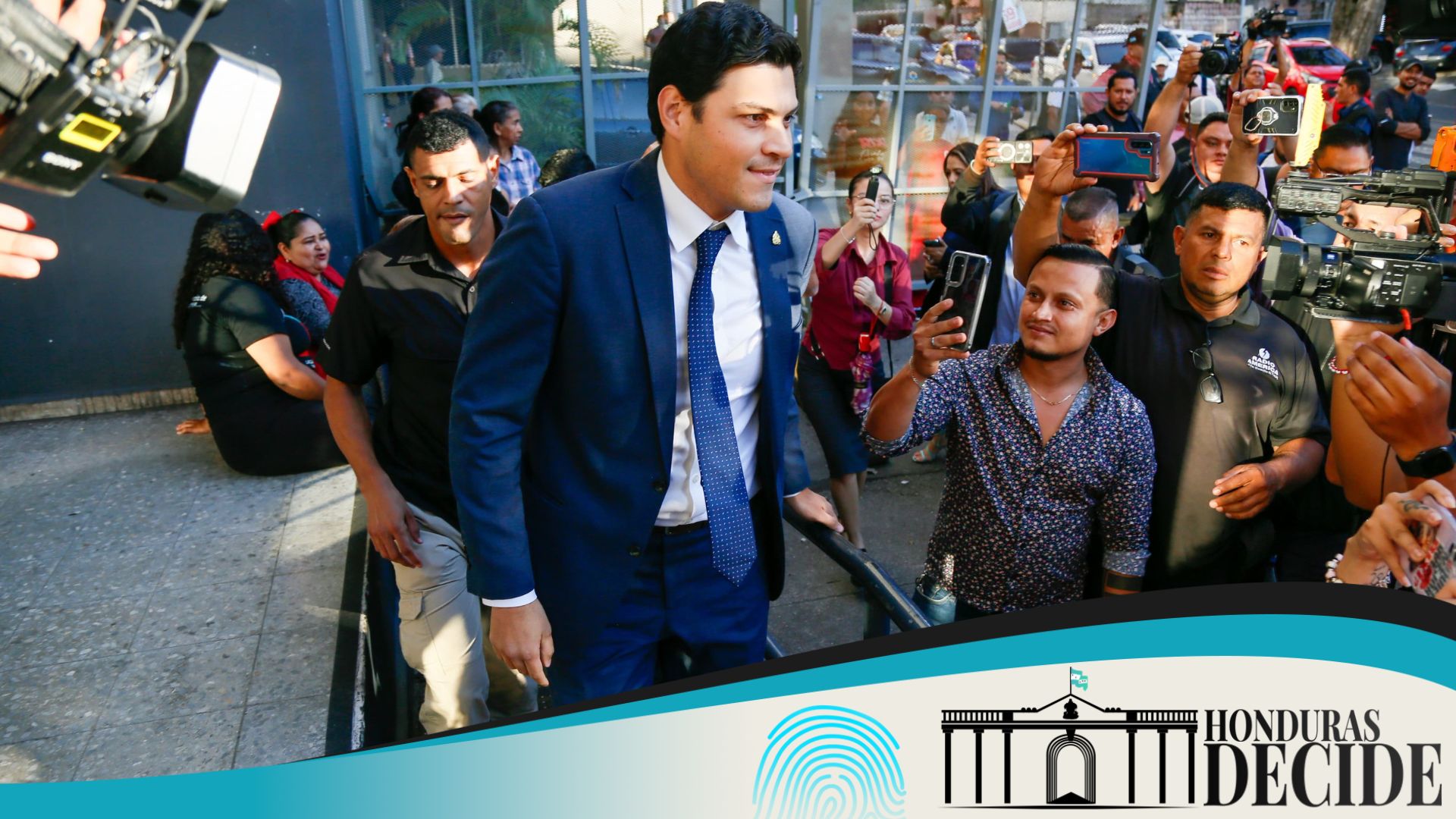 Consejero Marlon Ochoa, presenta denuncia ante el MP sobre presunto plan para generar crisis en el proceso electoral