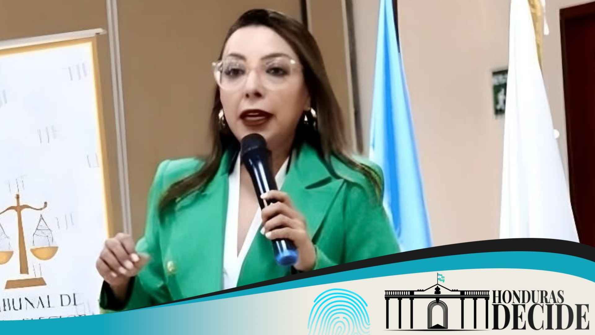 Magistrada Miriam Barahona denuncia que el MP presentará requerimiento fiscal en su contra y el magistrado Flores Urrutia