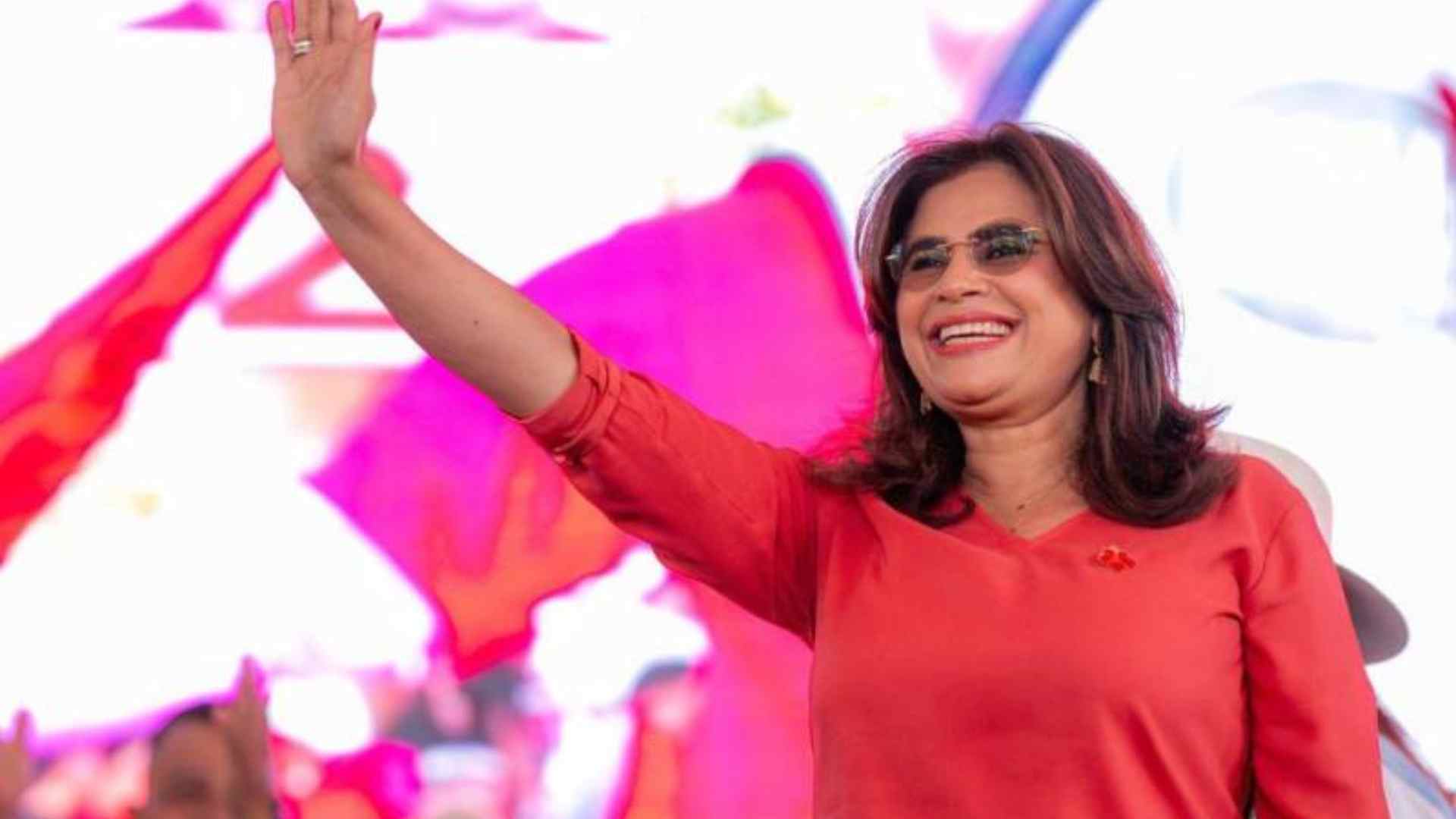 Rixi Moncada reafirma en Ocotepeque su compromiso de eliminar la central de riesgo