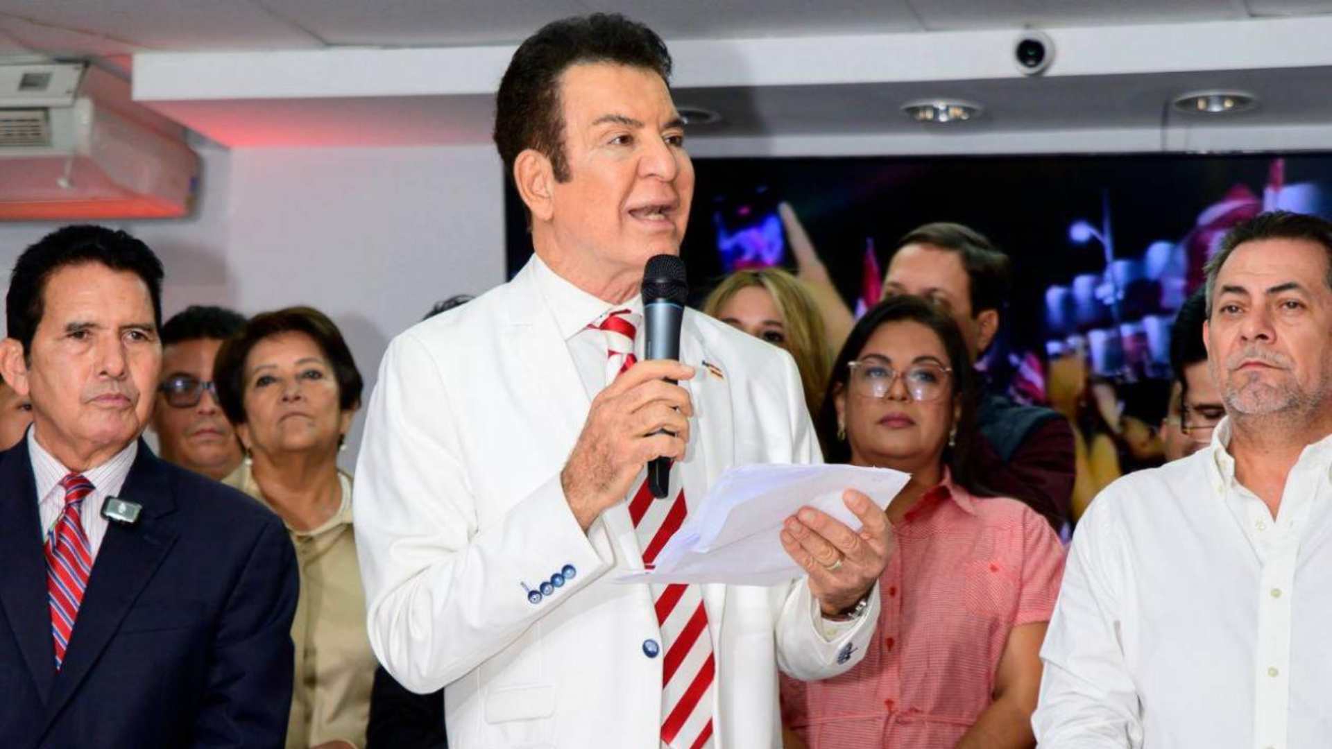 Sañvador Nasralla anuncia cierre de campaña en Houston con apoyo de la diáspora hondureña