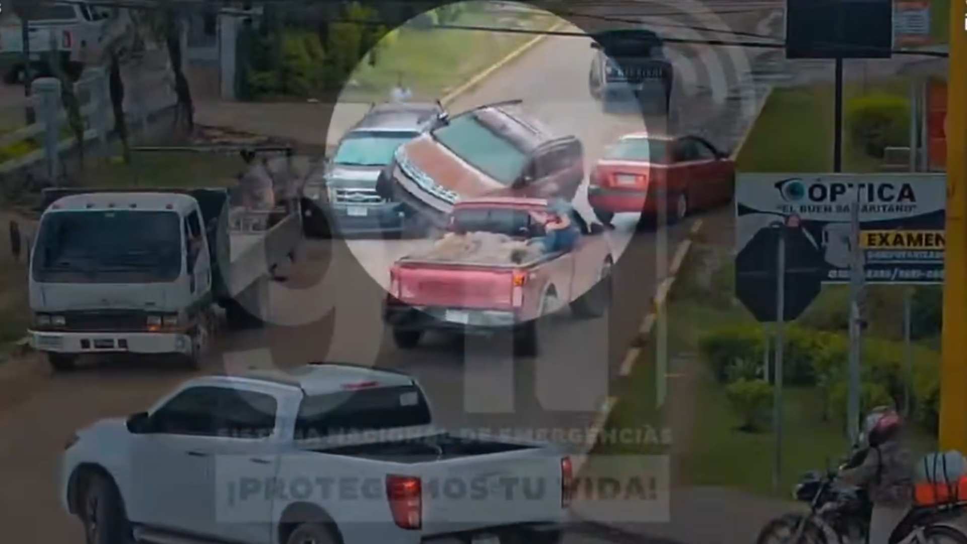 Extraño accidente queda captado por cámaras en Siguatepeque