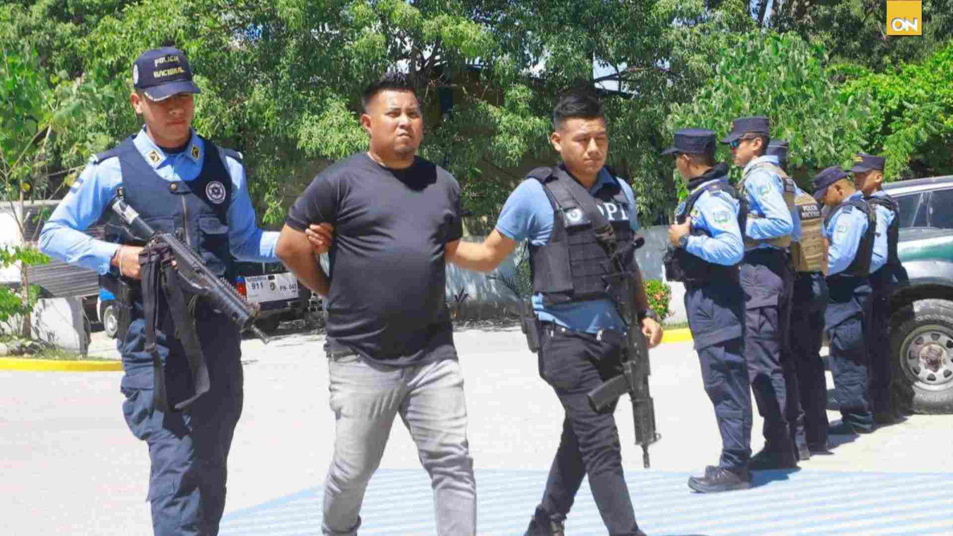 expolicía confiesa expareja