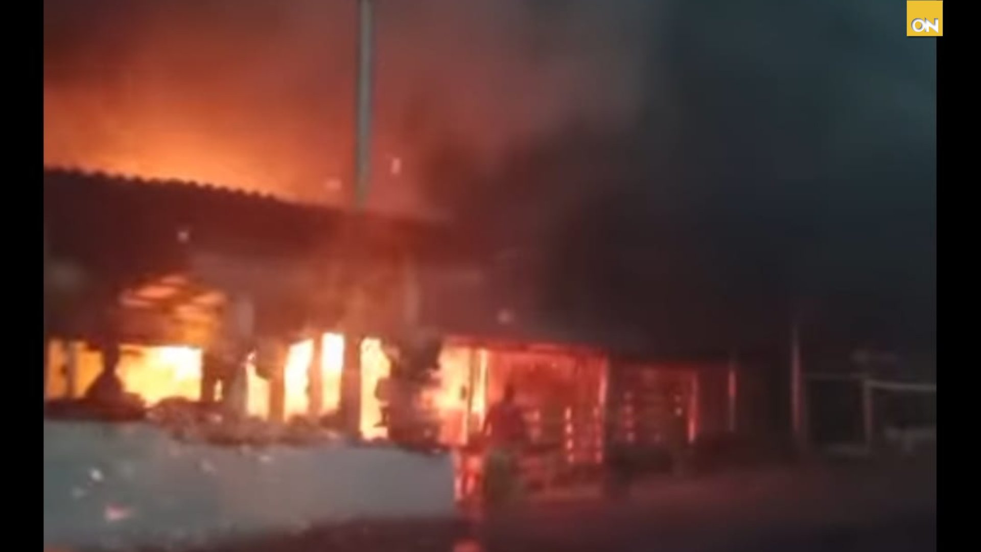 incendio tormenta valle