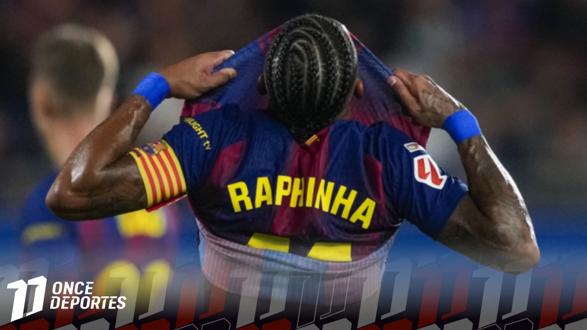 Raphinha baja del Barcelona ante el Real Madrid