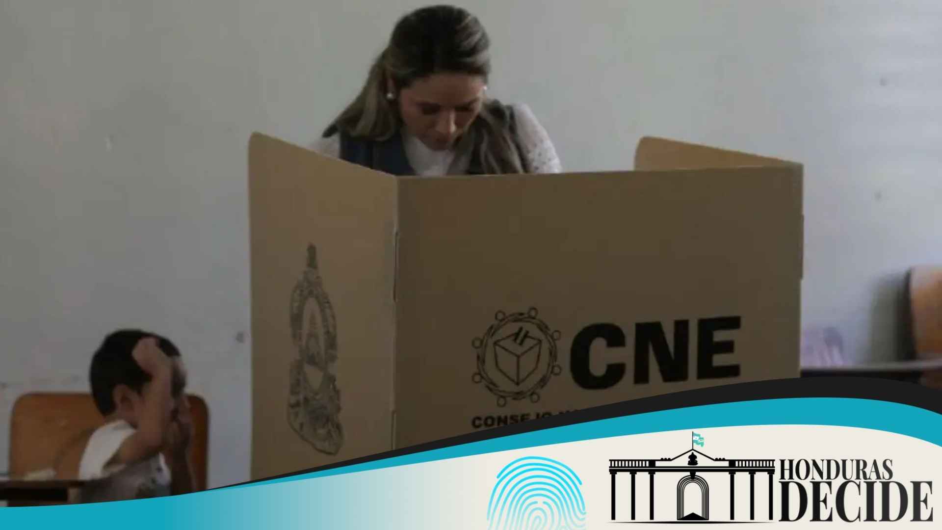 Al menos 400 escuelas están sin conectividad y sin electricidad