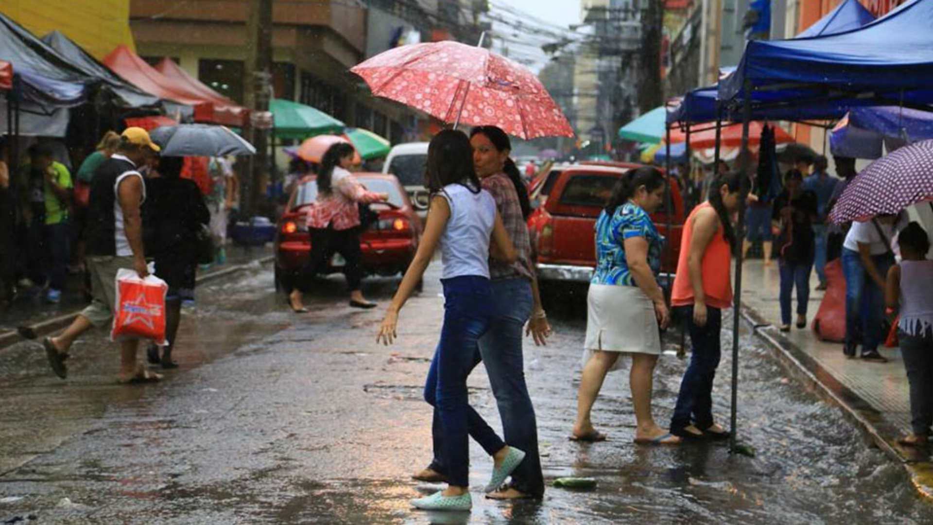 Lluvias y humedad marcarán el inicio de semana en Honduras este lunes 17 de noviembre