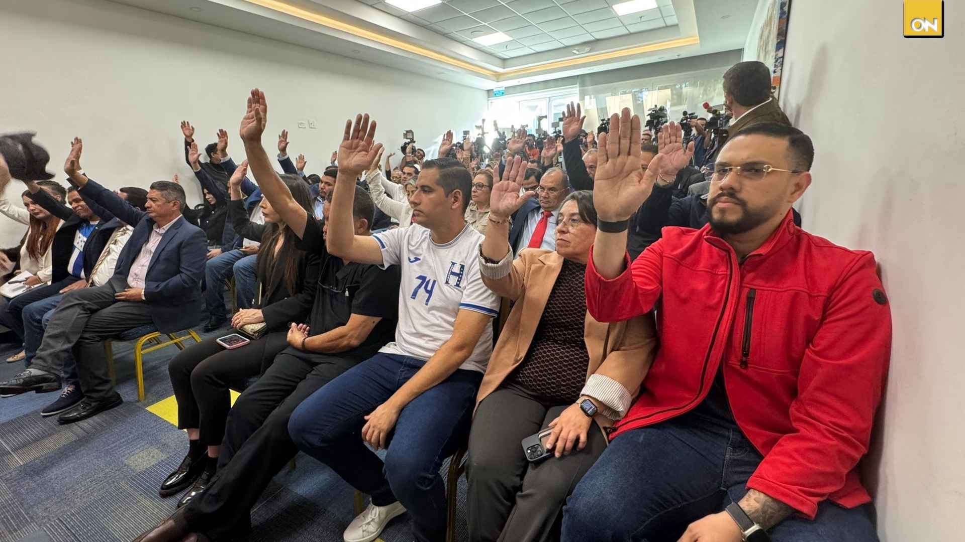 Pleno de diputados deroga el estado de excepción en sesión extraordinaria