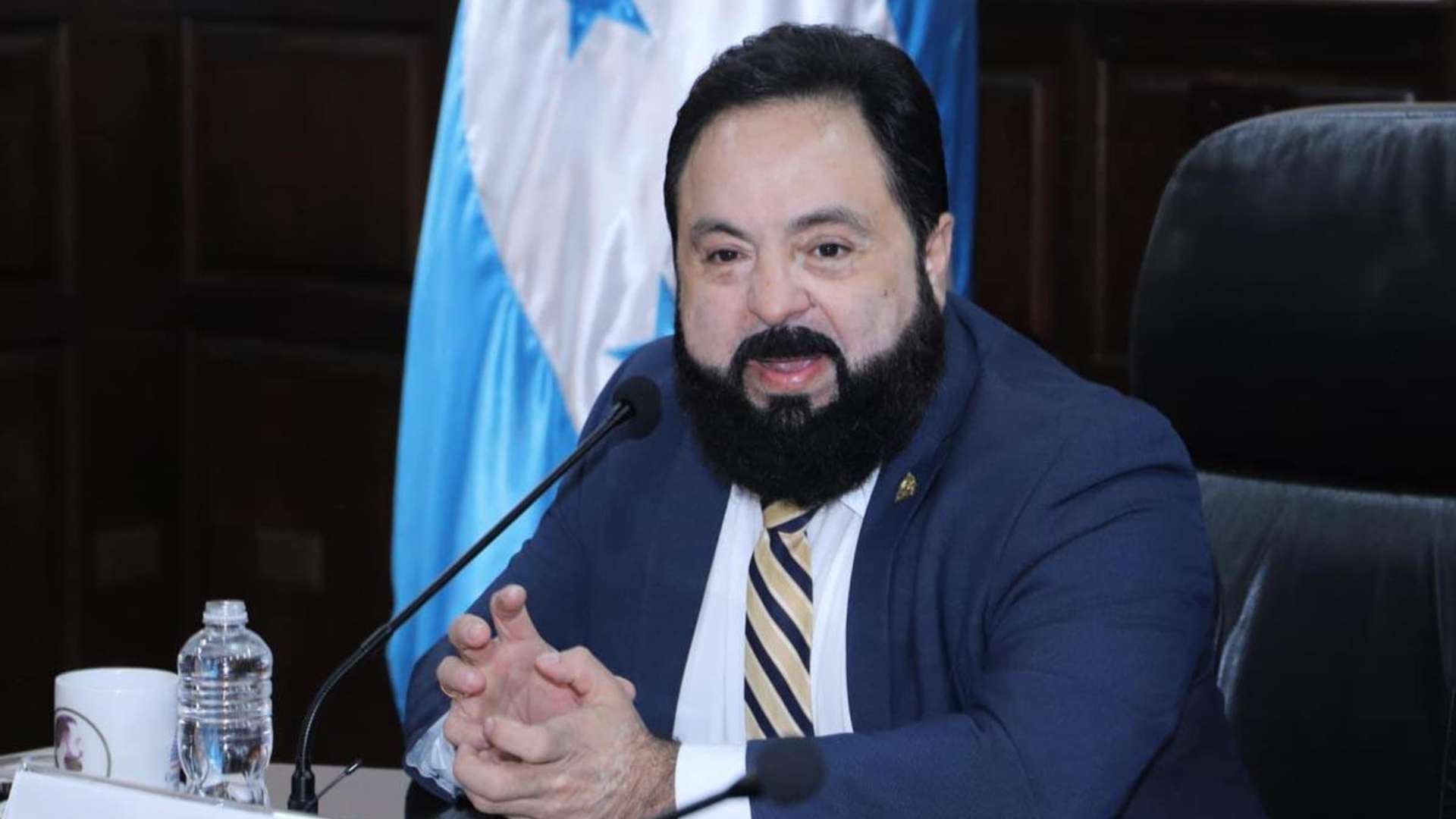 Luis Redondo lanza advertencia: declaratoria del CNE sería ilegal sin presencia de las consejeras