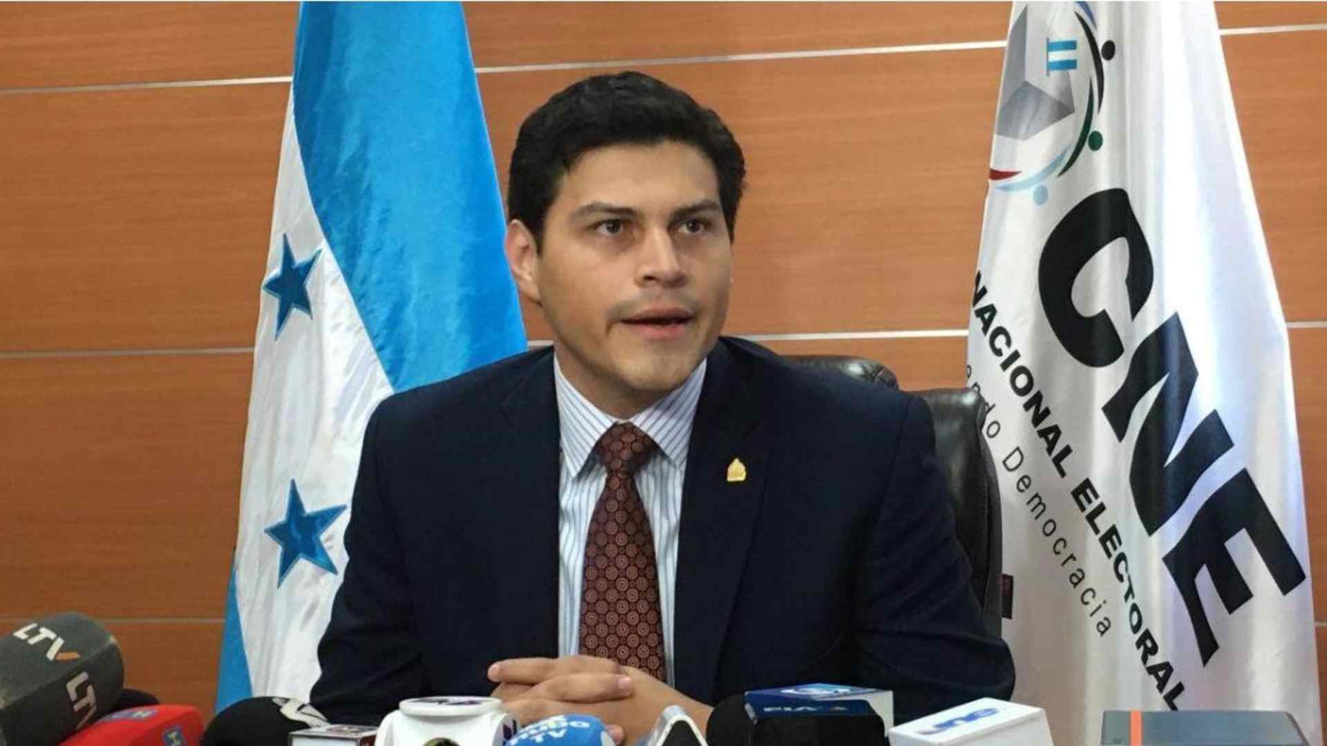 Marlon Ochoa rechaza declaratorias del CNE y denuncia usurpación de la voluntad popular