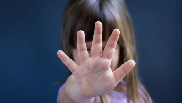 Menor de tres años es abandonada por su madre es rescatada por la Policía Nacional