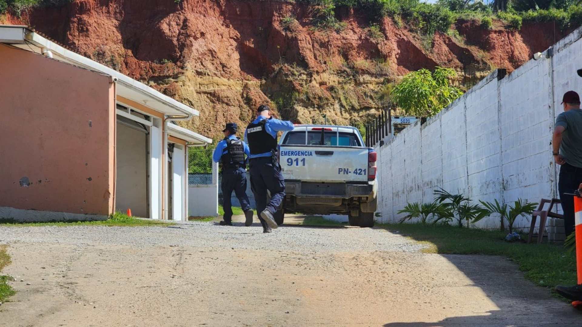 Hombre de 53 años es encontrado sin vida dentro de motel en Puerto Cortés
